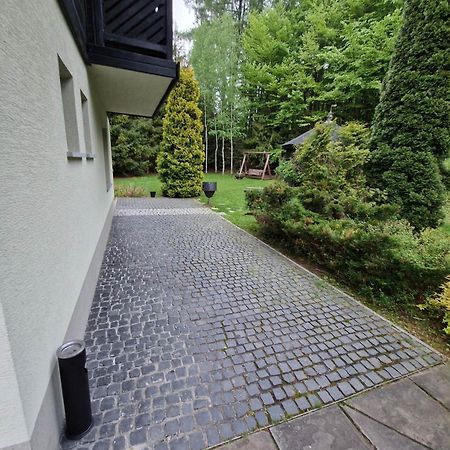 Villa Falsztyn Holiday Home Extérieur photo