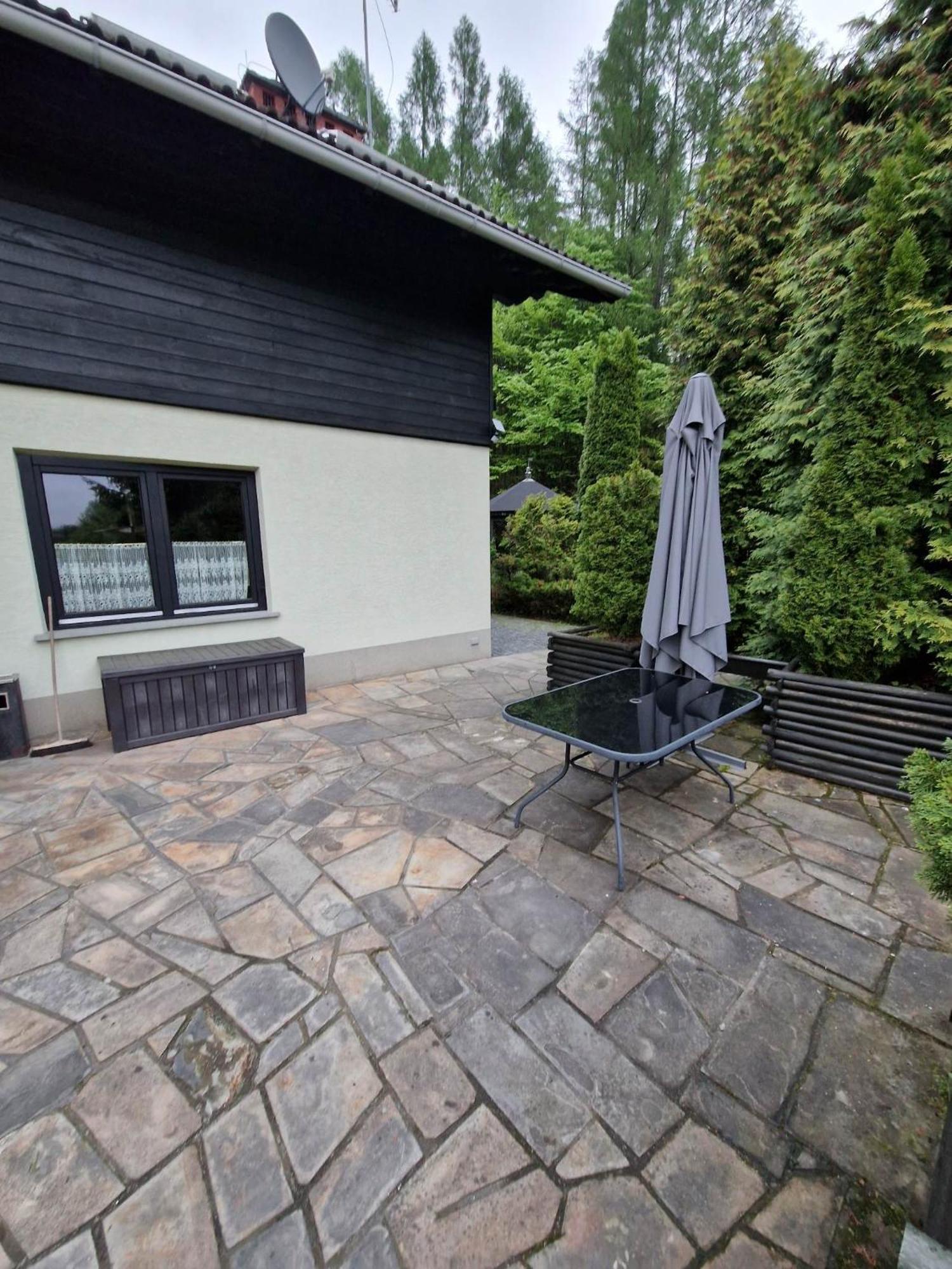 Villa Falsztyn Holiday Home Extérieur photo