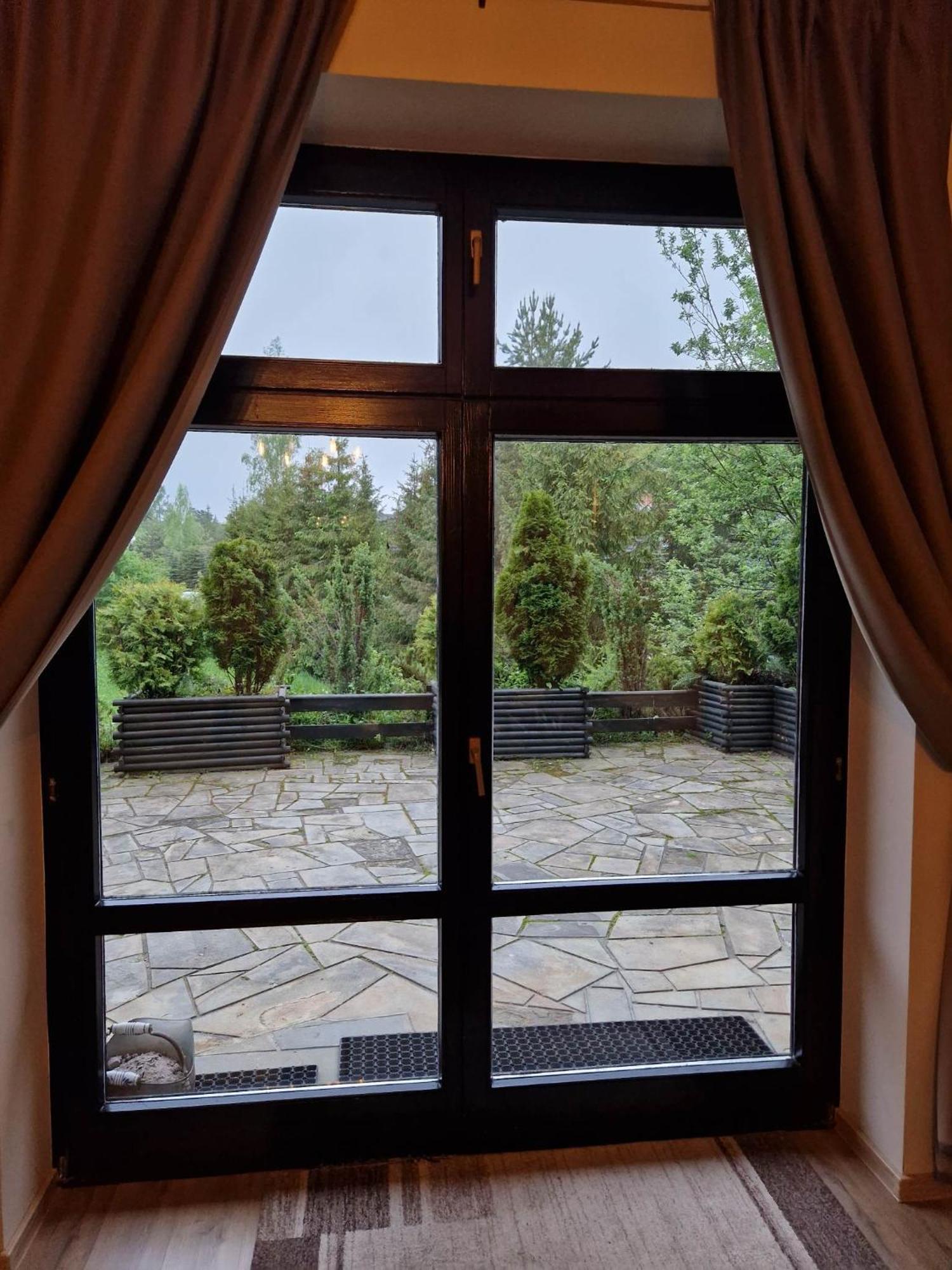Villa Falsztyn Holiday Home Extérieur photo